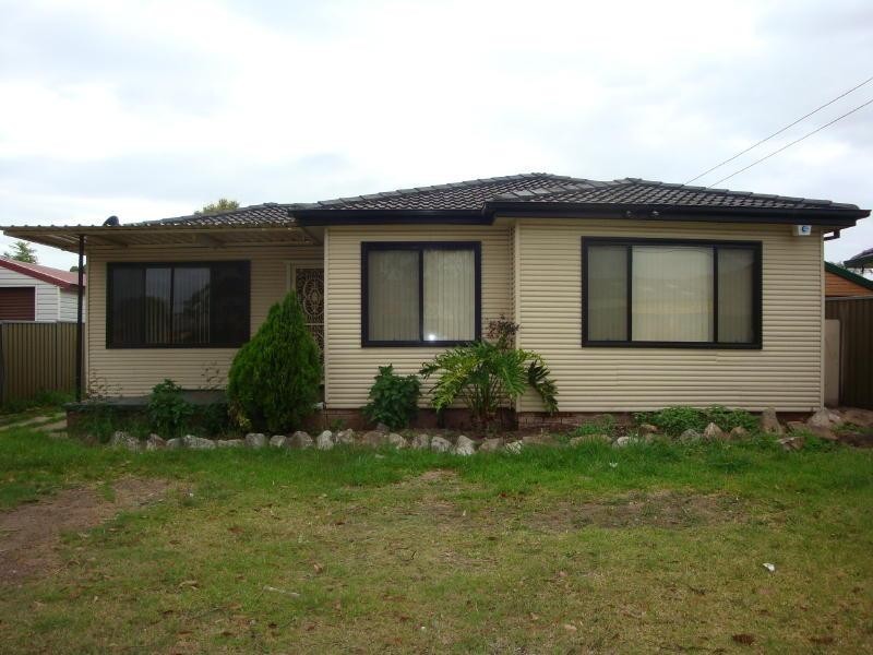 59 Hassall Street, Smithfield NSW 2164