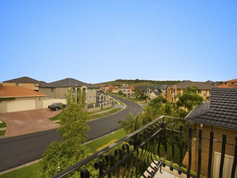 33 Clementina Circuit, Cecil Hills NSW 2171