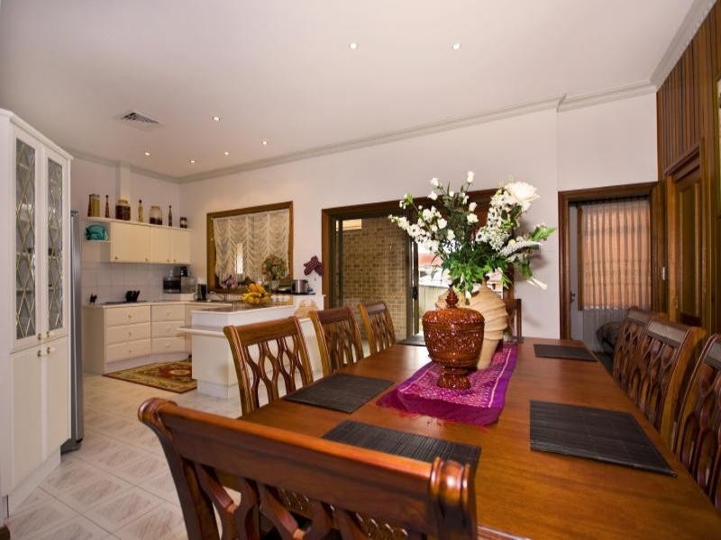 8 Geronimo Close, Greenfield Park NSW 2176