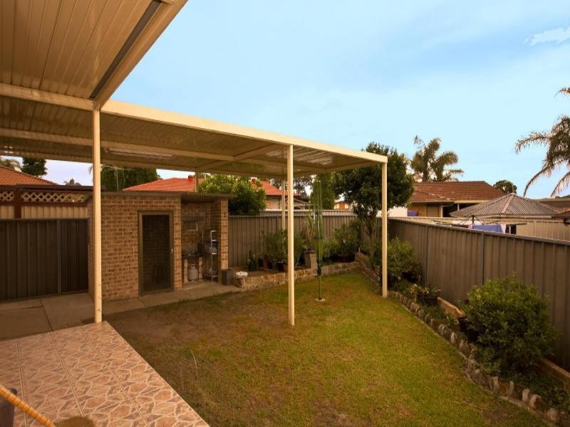 8 Geronimo Close, Greenfield Park NSW 2176