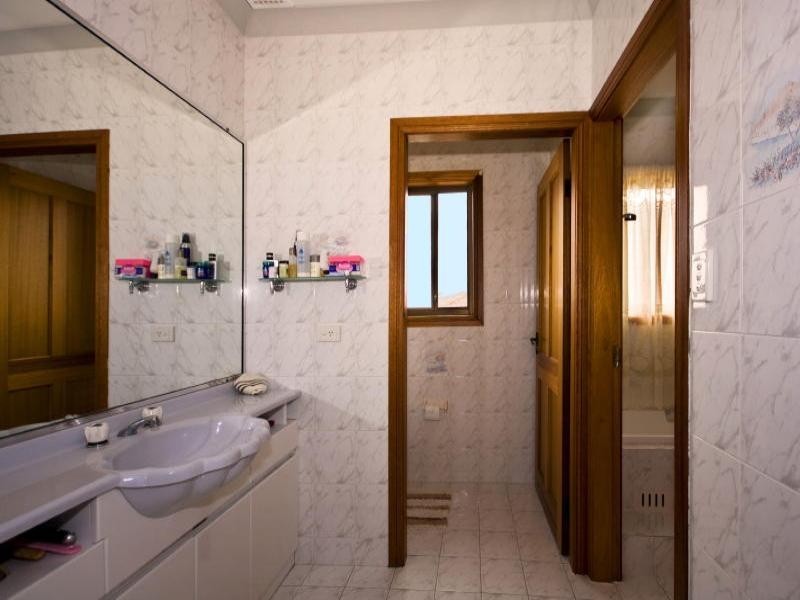 8 Geronimo Close, Greenfield Park NSW 2176