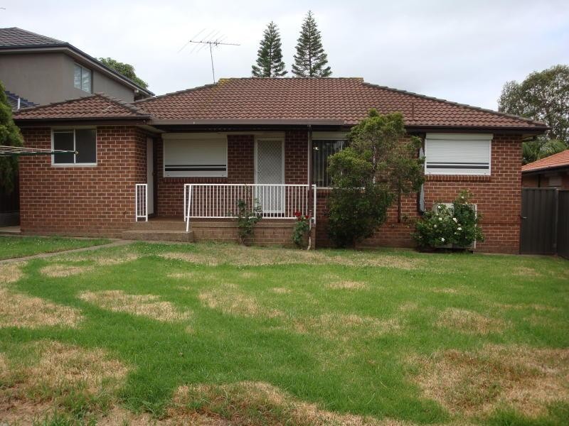 20 Hornet Street, Greenfield Park NSW 2176