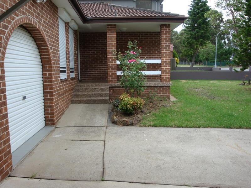 20 Hornet Street, Greenfield Park NSW 2176