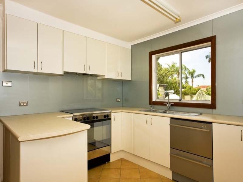 10 Bronsdon Street, Smithfield NSW 2164