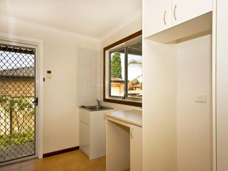 10 Bronsdon Street, Smithfield NSW 2164