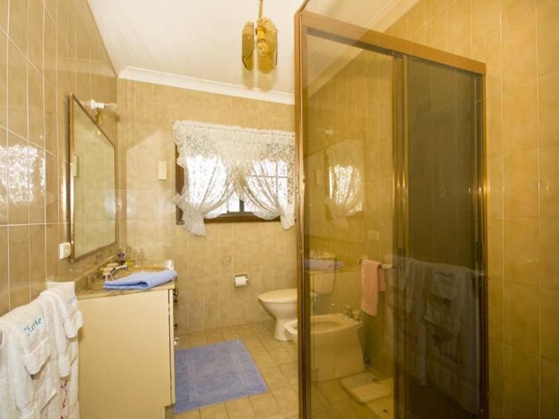 7 Bega Place, Bossley Park NSW 2176