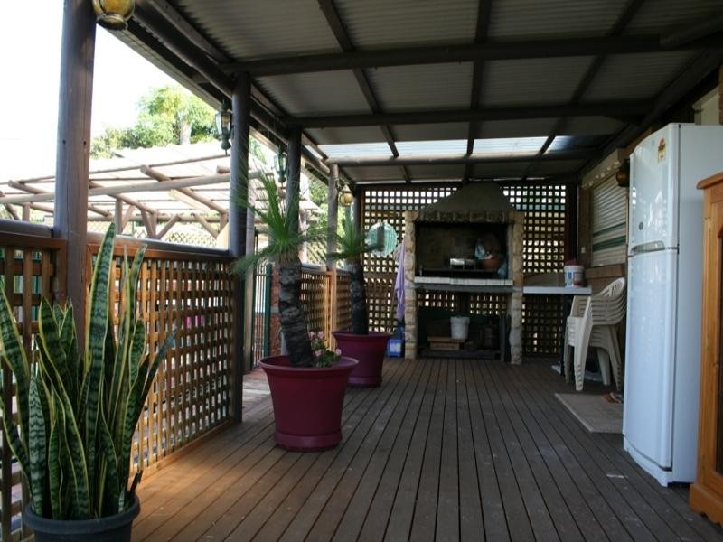 2 Emu Close, Bossley Park NSW 2176