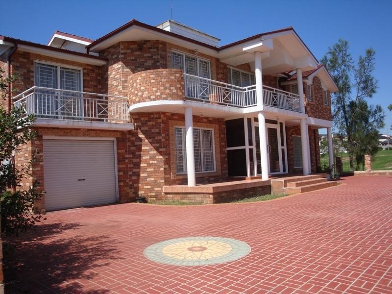 163 Kalang Road, Edensor Park NSW 2176