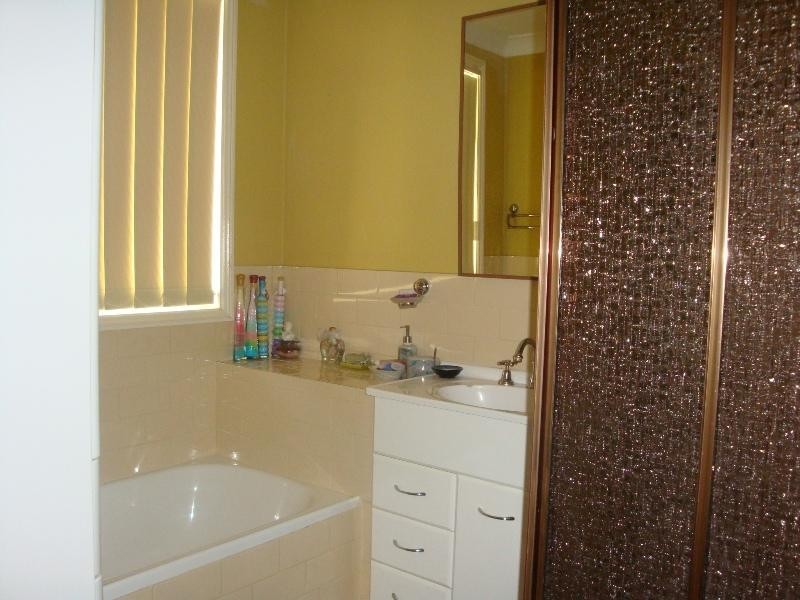 9 Turquoise Crescent, Bossley Park NSW 2176