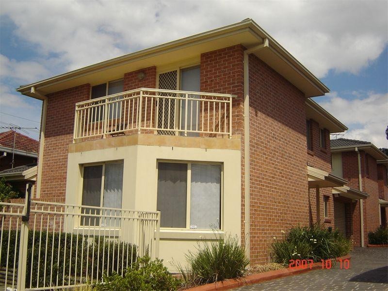 8/616 The Horsley Drive, Smithfield NSW 2164