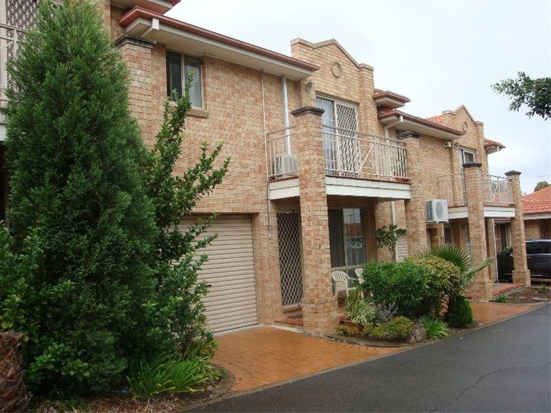 6/79-81 McCarthyStreet, Fairfield West NSW 2165