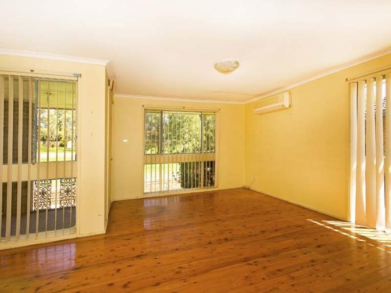 8 Conrad Street, Wetherill Park NSW 2164