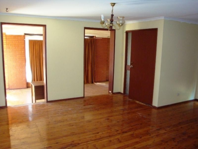 6 Swift Place, Wetherill Park NSW 2164