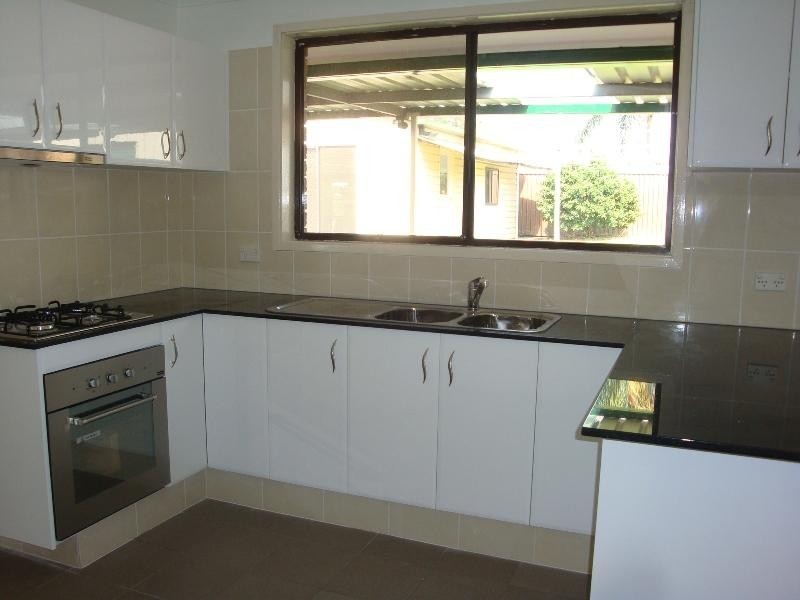 38 Ryder Road, Greenfield Park NSW 2176