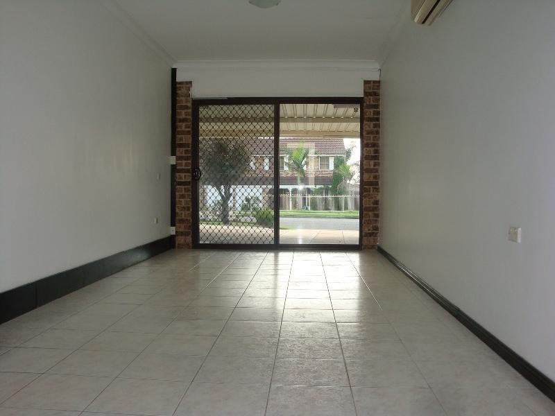 38 Ryder Road, Greenfield Park NSW 2176