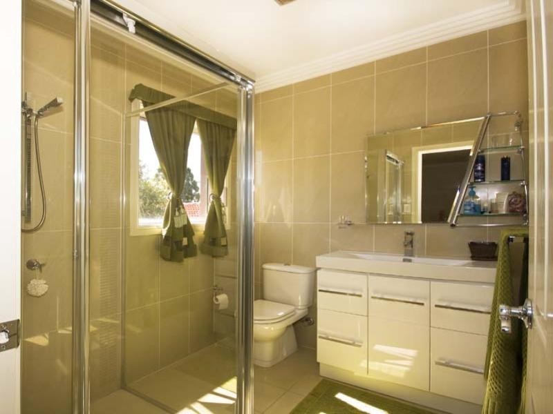 1 Glen Elgin Crescent, Edensor Park NSW 2176