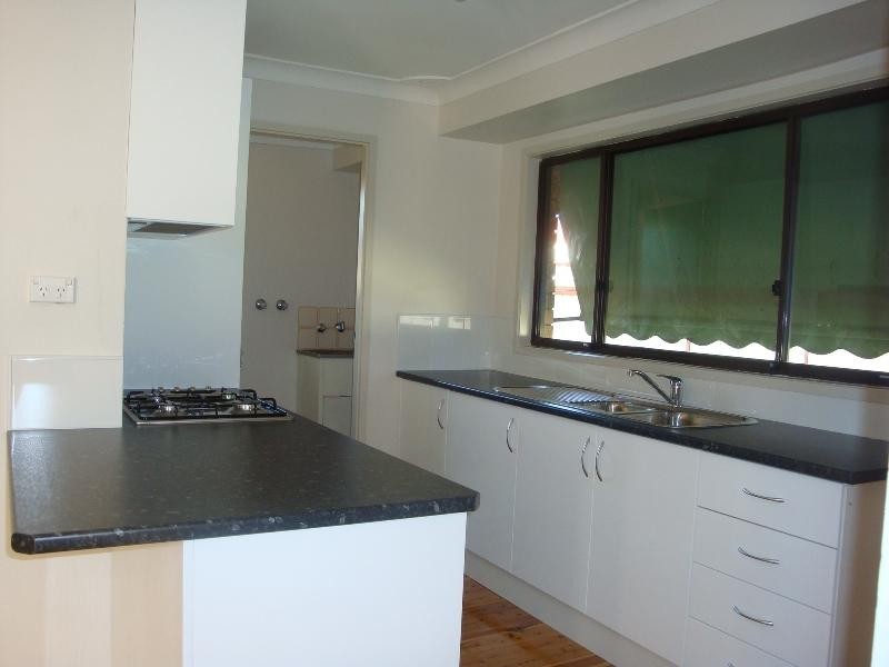 35 Moonlight Road, Prairiewood NSW 2176