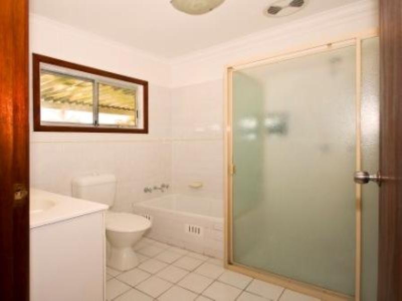 10 Bronsdon Street, Smithfield NSW 2164