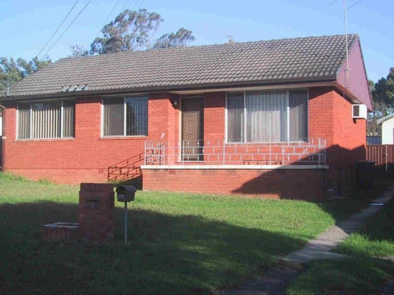 6 Moir Street, Smithfield NSW 2164