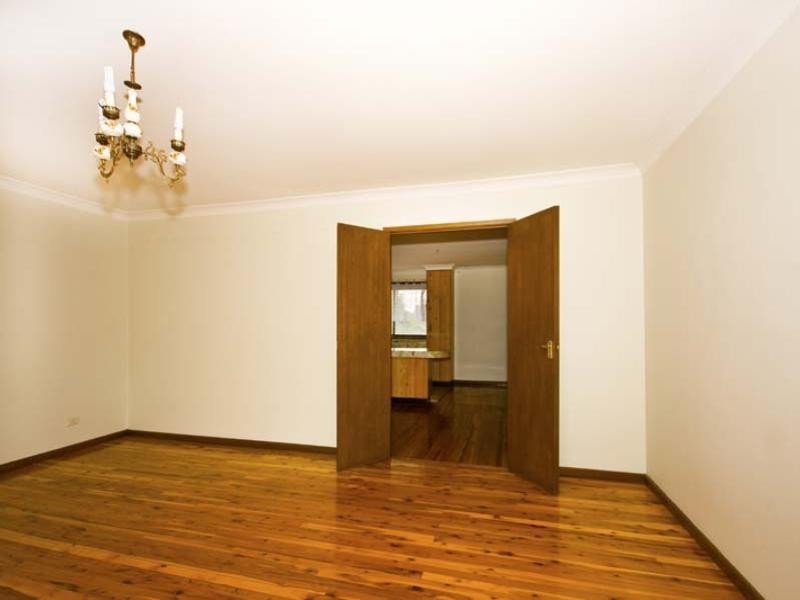 7 Nesbitt Place, Prairiewood NSW 2176