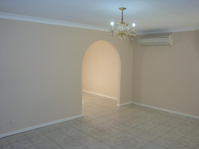 10 Newman Close, Wetherill Park NSW 2164