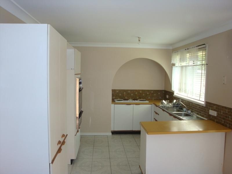 10 Newman Close, Wetherill Park NSW 2164