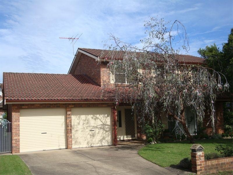 8 Marvell Road, Wetherill Park NSW 2164