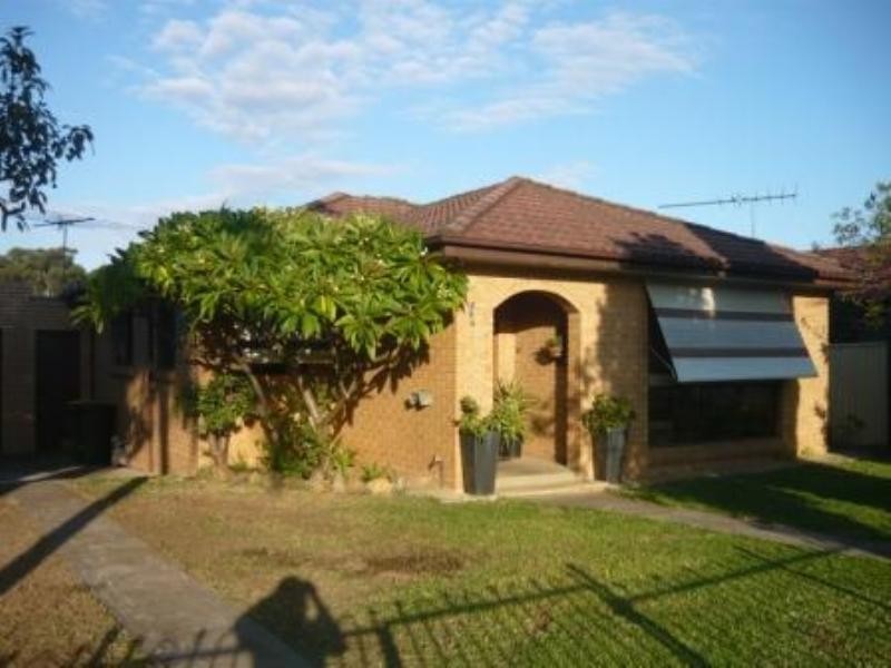 Bossley Park NSW 2176