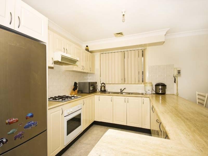 25 Tudor Crescent, Cecil Hills NSW 2171