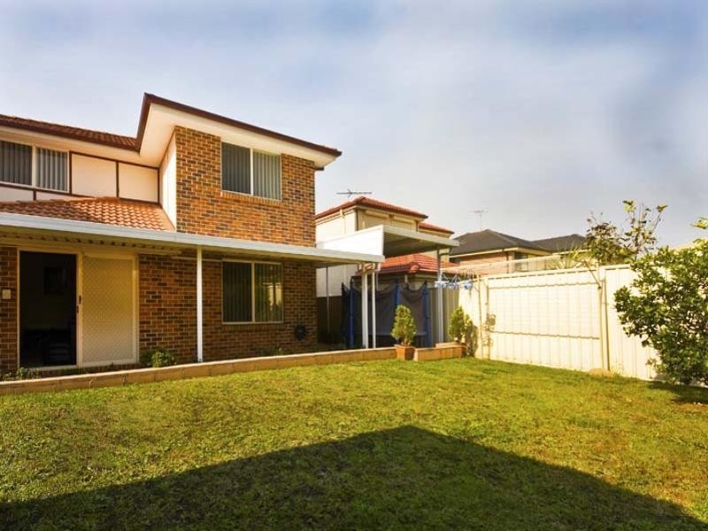 25 Tudor Crescent, Cecil Hills NSW 2171