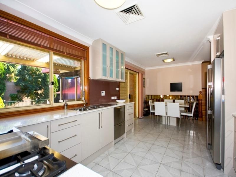 7 Mataro Close, Edensor Park NSW 2176