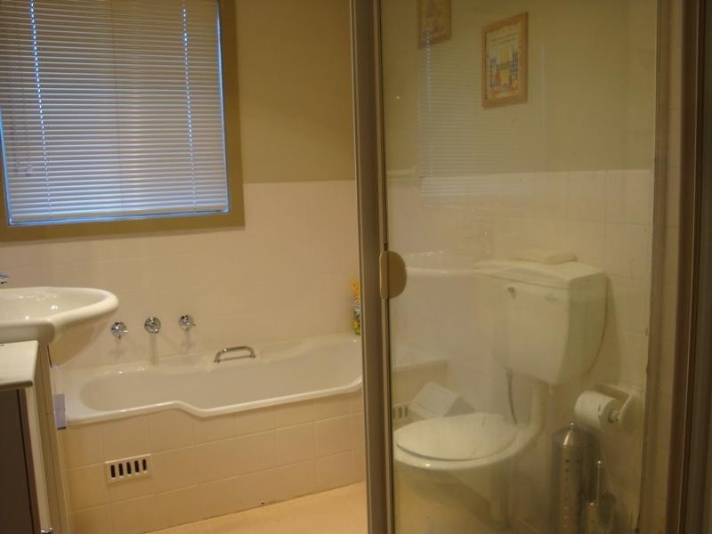 25 Moir Street, Smithfield NSW 2164