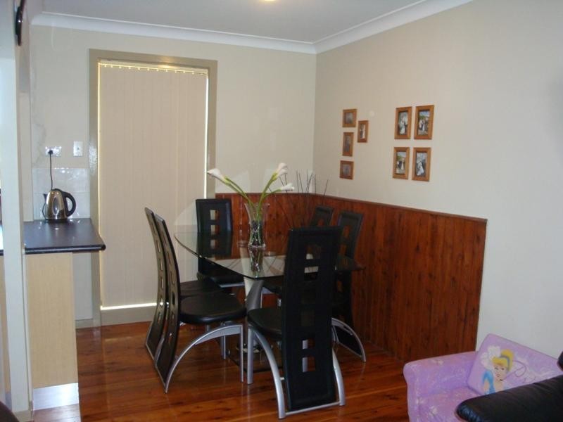 25 Moir Street, Smithfield NSW 2164