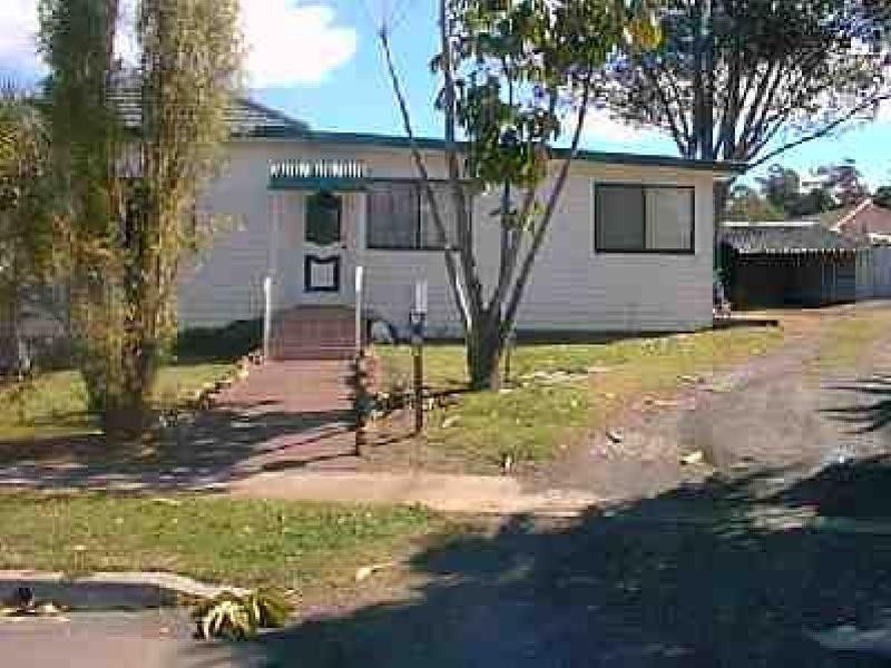 6 Onyx Place, Bossley Park NSW 2176