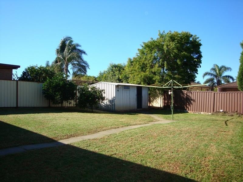 11 Carroll Street, Wetherill Park NSW 2164