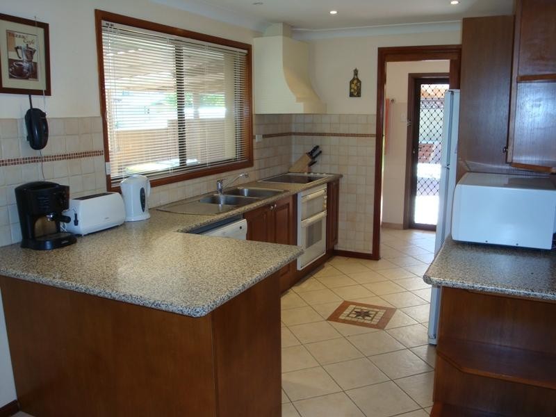 43 Bettong Crescent, Bossley Park NSW 2176