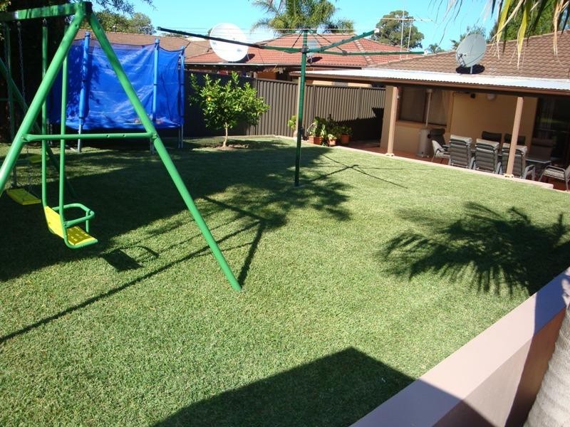 43 Bettong Crescent, Bossley Park NSW 2176