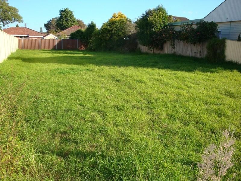 10 Clarence Street, Canley Heights NSW 2166