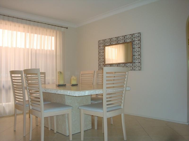 23 Falmer Street, Abbotsbury NSW 2176