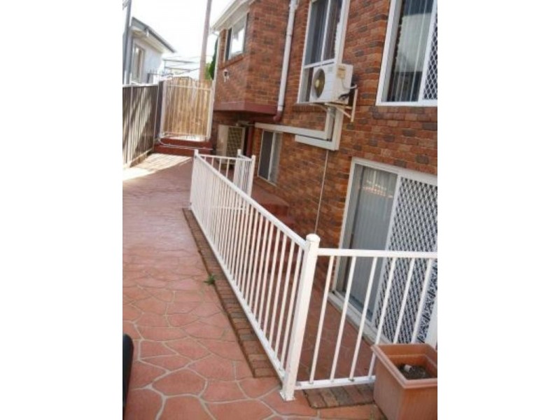 1 Parr Street, Bossley Park NSW 2176