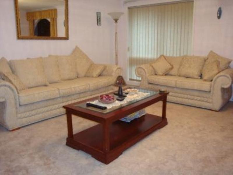 9 Dalpra Crescent, Bossley Park NSW 2176