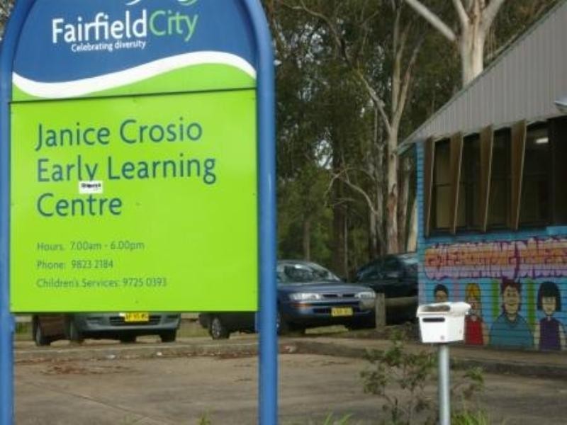 31 Coolatai Crescent, Bossley Park NSW 2176