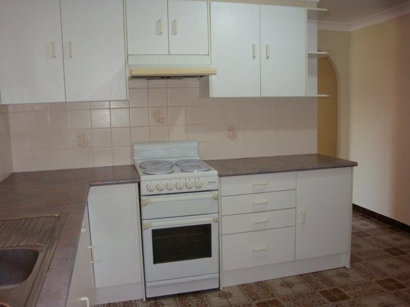 13 Shawnee Street, Greenfield Park NSW 2176