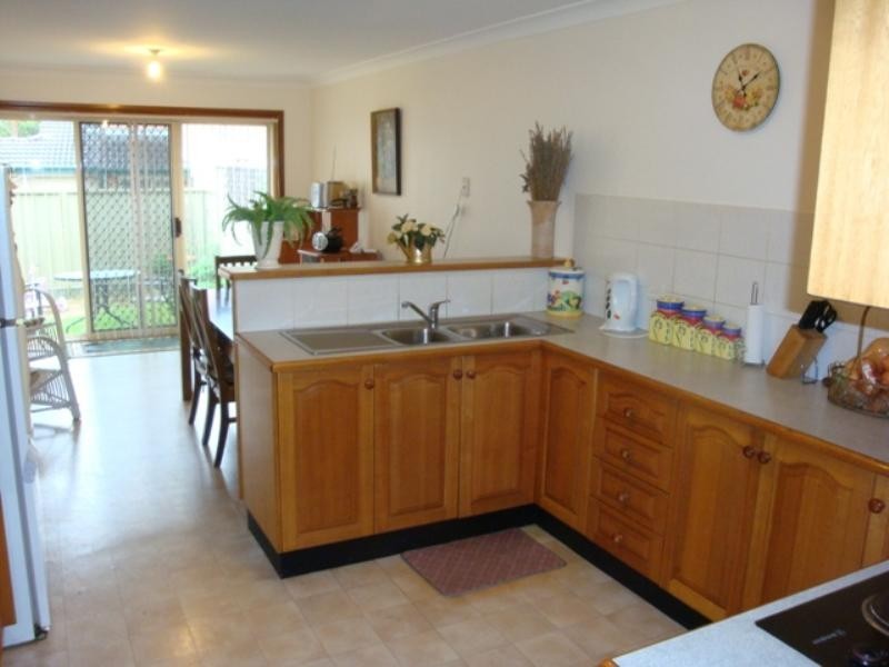 4/21 Condello Crescent, Edensor Park NSW 2176
