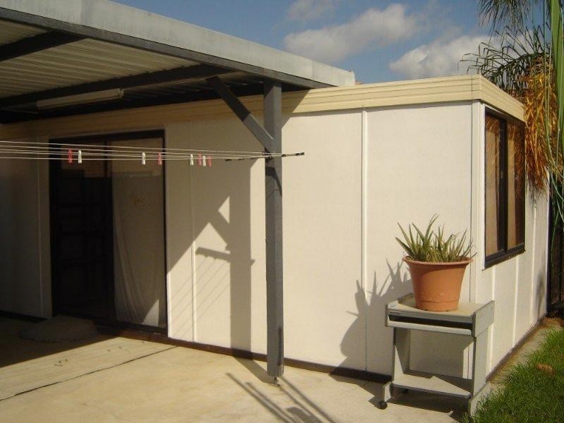 37 Athlone Street, Cecil Hills NSW 2171