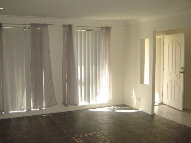 37 Athlone Street, Cecil Hills NSW 2171