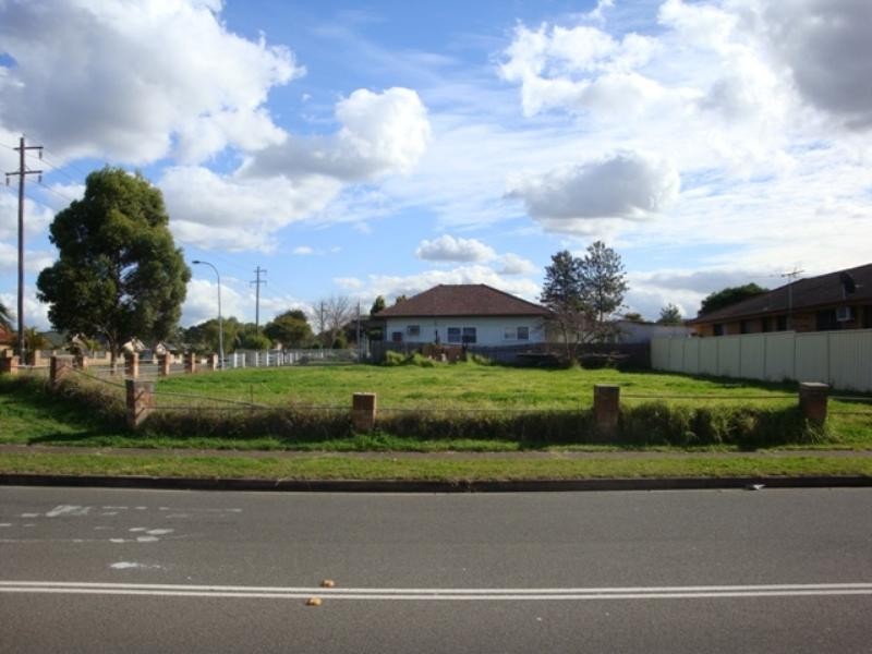 113 Quarry Road, Bossley Park NSW 2176