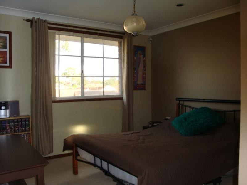 19 Cochran Place, Abbotsbury NSW 2176