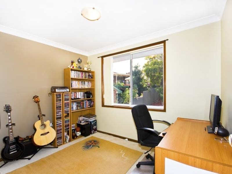 19 Cochran Place, Abbotsbury NSW 2176