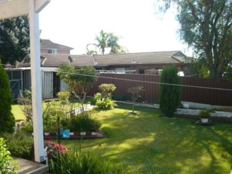 257 Edensor Road, Edensor Park NSW 2176